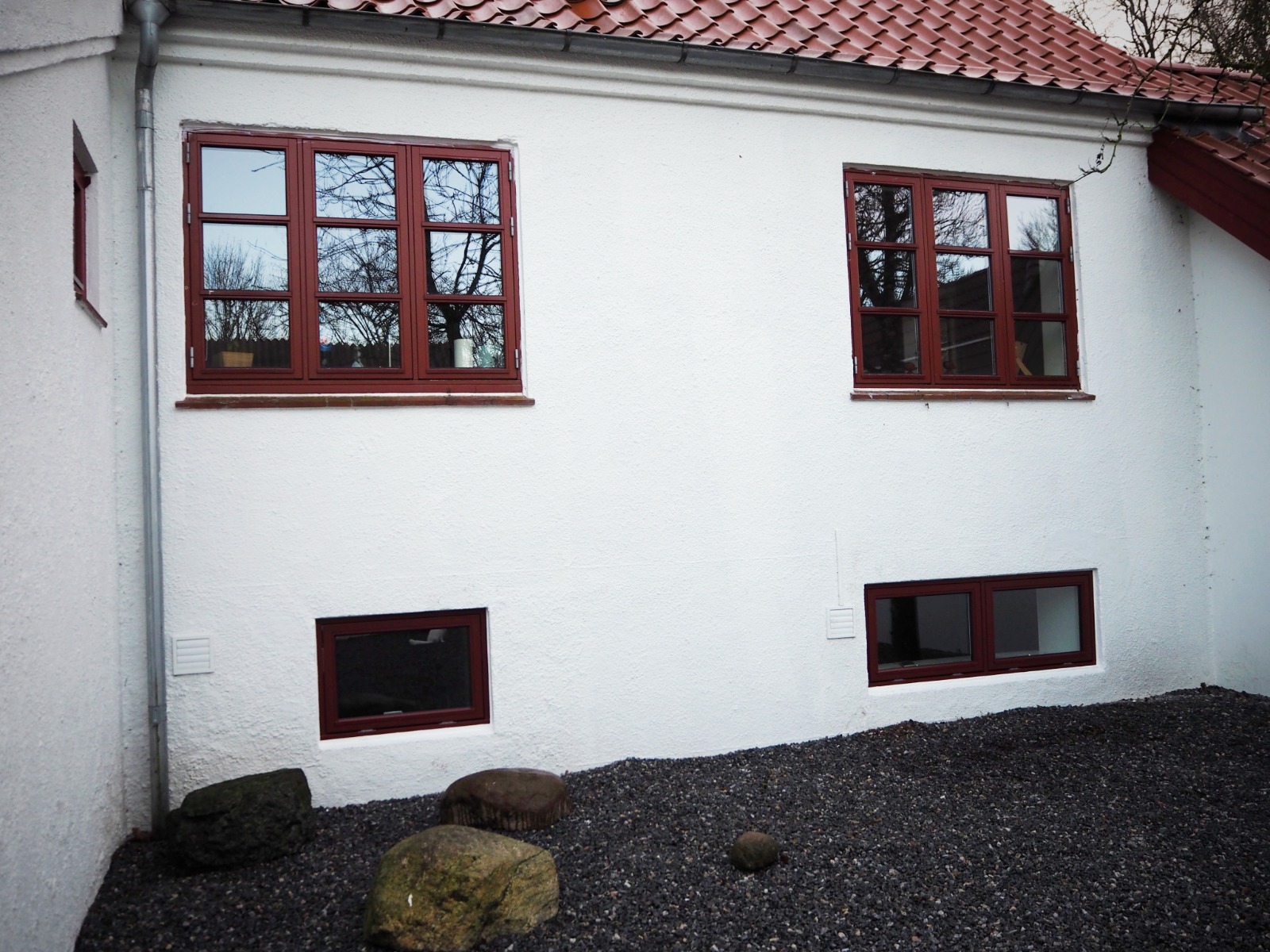 Spröjsade fönster 1-luft med 2x3 glasfält thumbnail